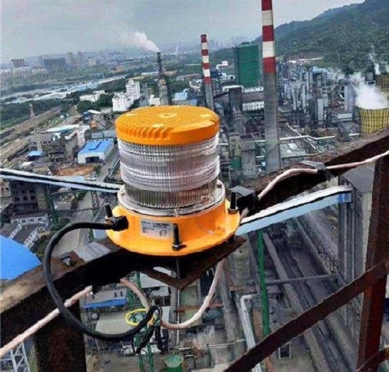 煙囪上如何安裝航空障礙燈？
